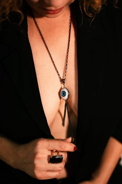 Serenna – Toque Sensual, Relaxamento Profundo/ Nuru, trântrica.