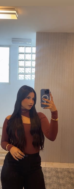 Pérola Massagem Nuru premium.Uma experiência envolvente e inesquecível