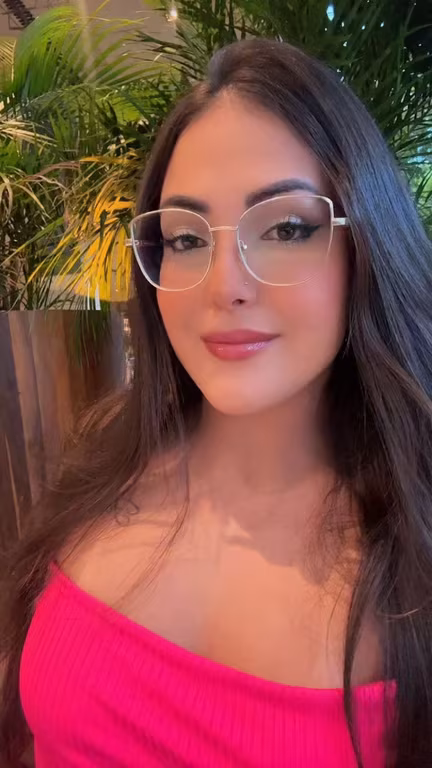 Júlia Massoterapeuta Massagem nuru em