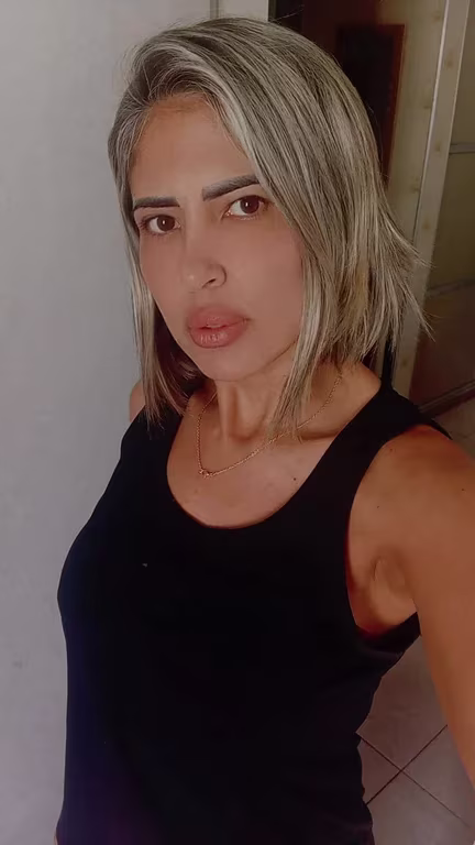 Roberta Mix Sensuais Massagem