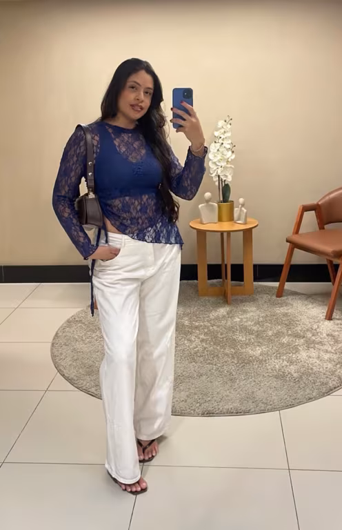 Fê Santos Massoterapeuta Nuru e Orgástica. Massagem