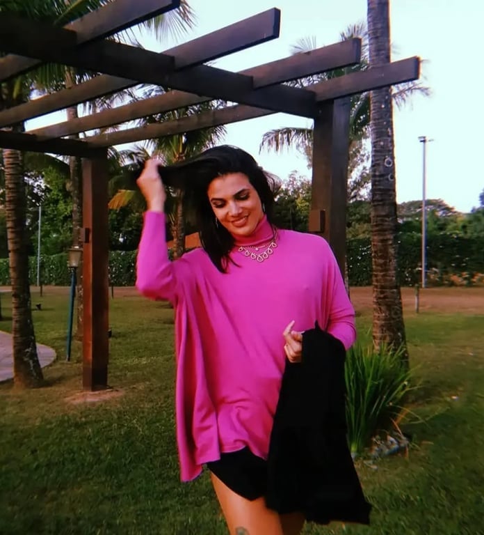 Rafaela Nery - Sua energia merece ser cuidada. 