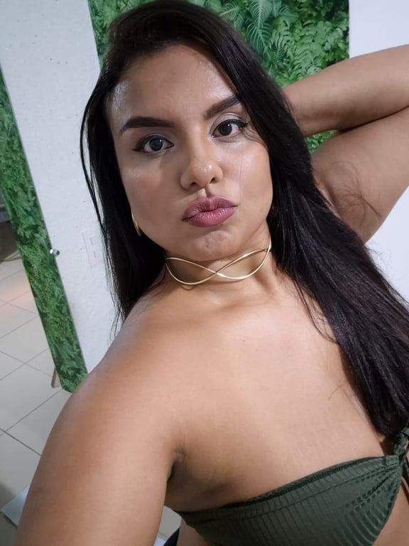 Terapeuta corporal atenciosa e muito simpática