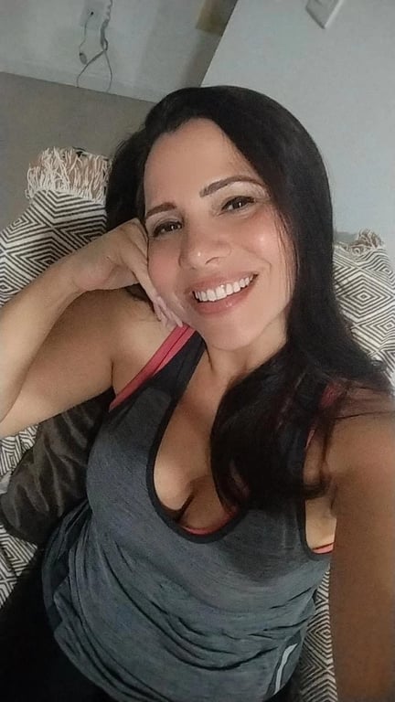 Você vai relaxar o seu corpo inteiro Massagista