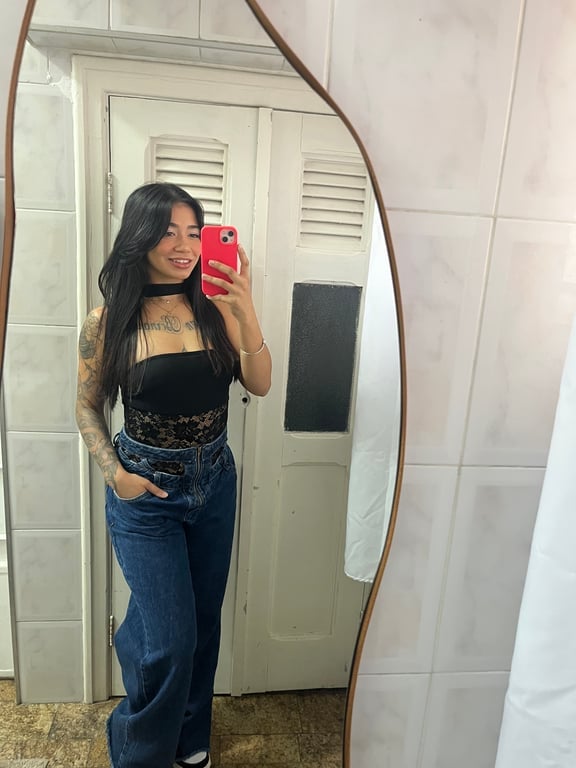 Mirela massoterapeuta venha ter um momento único e inesquecível Massagem Mirela massoterapeuta venha ter um momento único e inesquecível Massagem