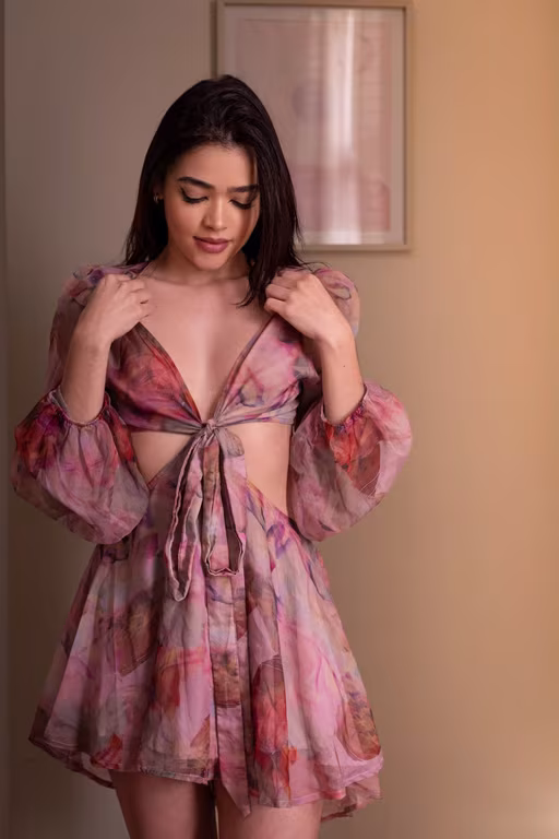Thalia Massagem nuru