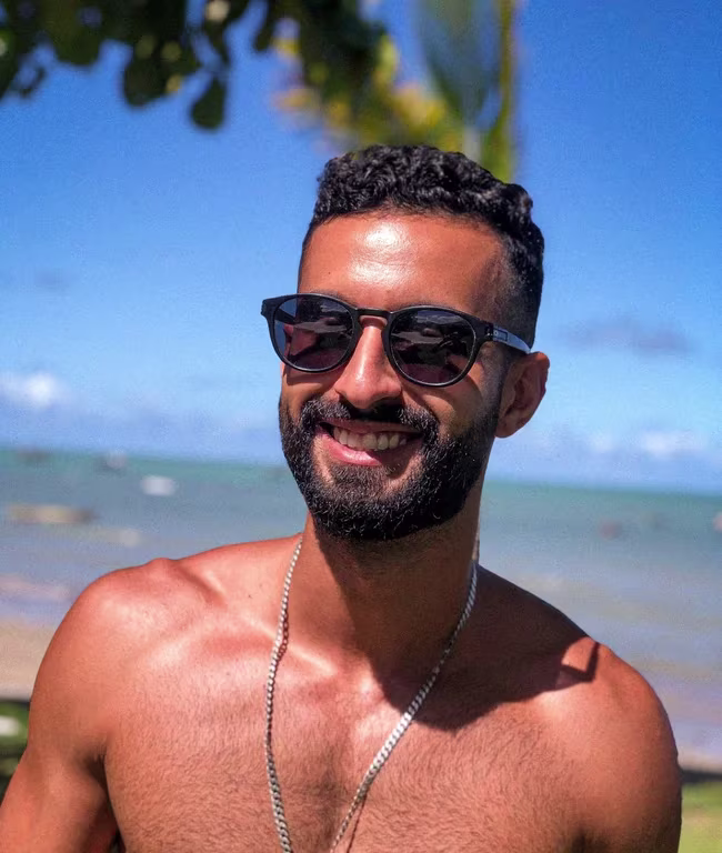 Cleber Terapeuta Tântrico | Massagem Premium Massagista
