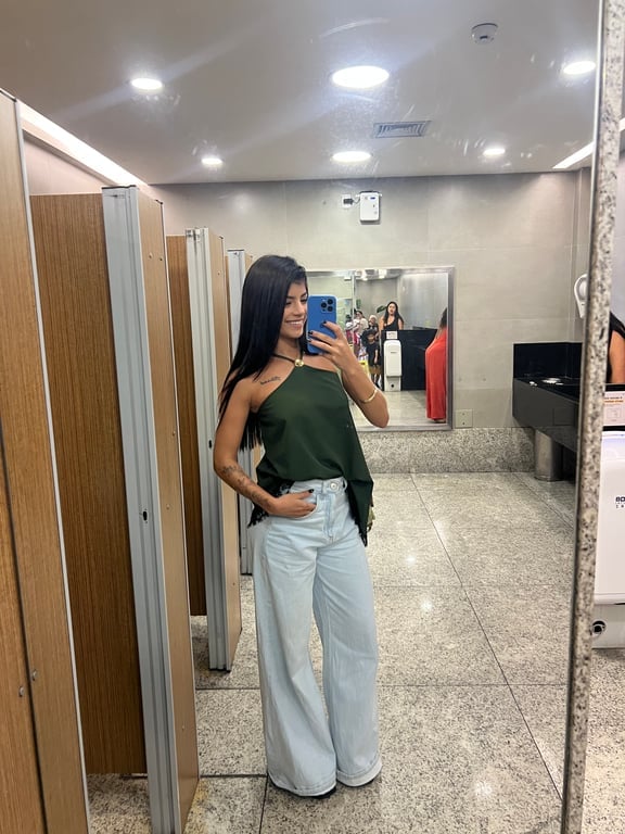 Jéssica Oliver Massagem tântrica