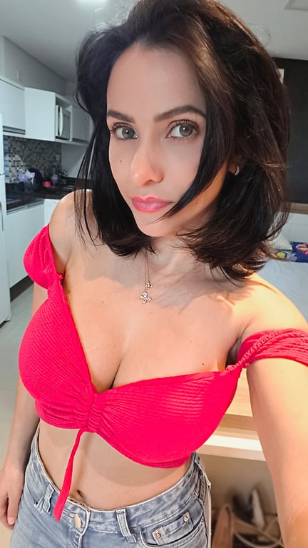 Camila Solara - massagista certificada