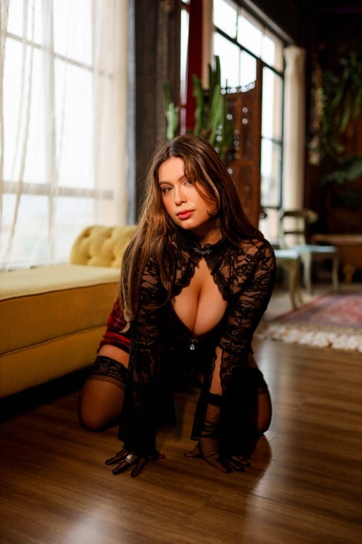 Estrela Massagista - Massagem Tântrica, Nuru e Lingam