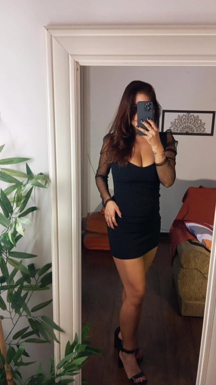 Rebecca - técnica suave e cuidadosa com local próprio 