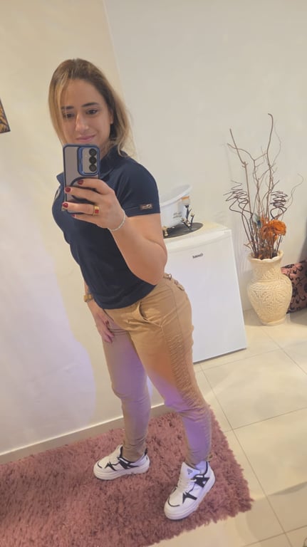 Andrea Veiga Massagem prazer Massagista em Andrea Veiga Massagem prazer Massagista em