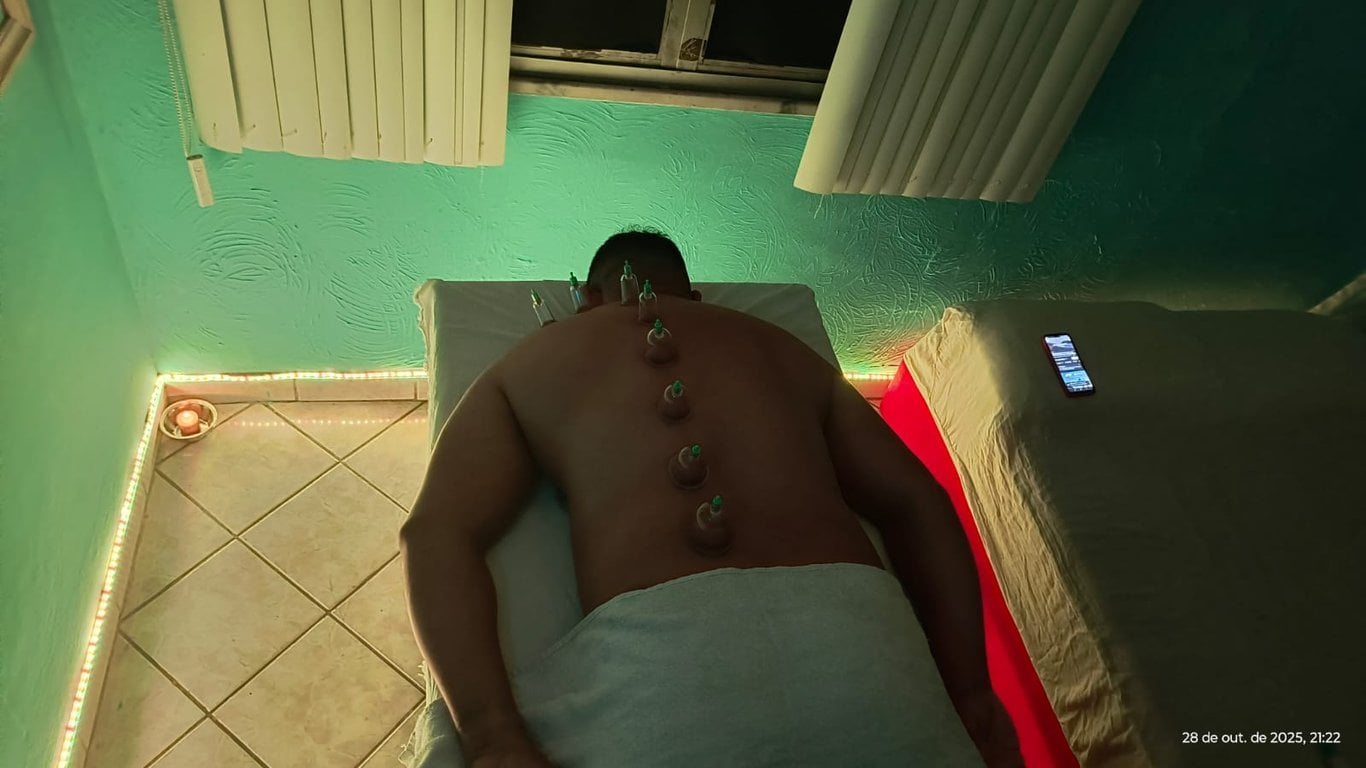 Julie Massoterapeuta - Mãos de Anjo Massagista em