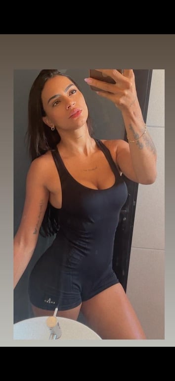 May Oliver Massoterapeuta - Massagem Terapêutica 