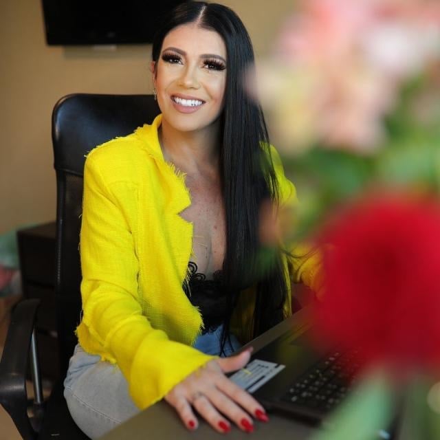 Daniela Aleixo venha experimentar e relaxar 