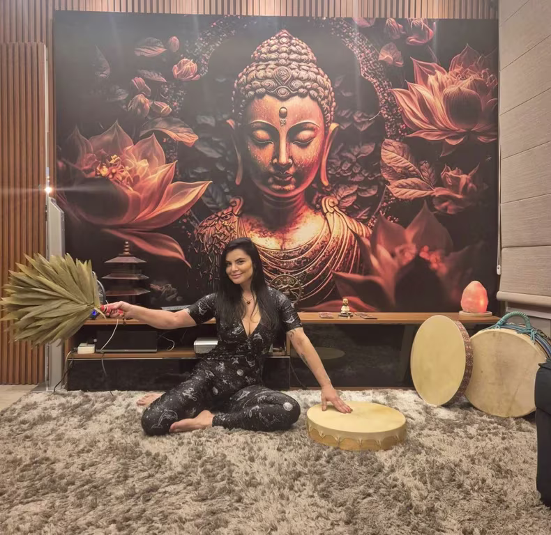 KAMALA | Yogini & Terapeuta Corporal Massagem sensual