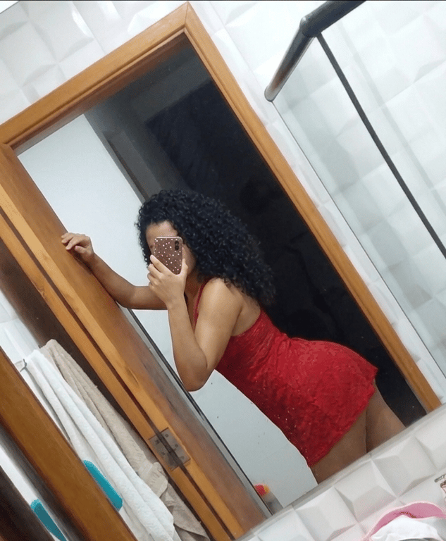 Gaby Santos Massagem Tântrica e Nuru Descubra uma nova sensação Massagem sensual em