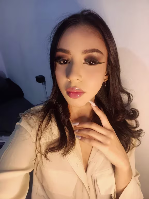 LARISSA TERAPEUTA ....Delicadeza, presença e uma experiência unica Massagem tântrica