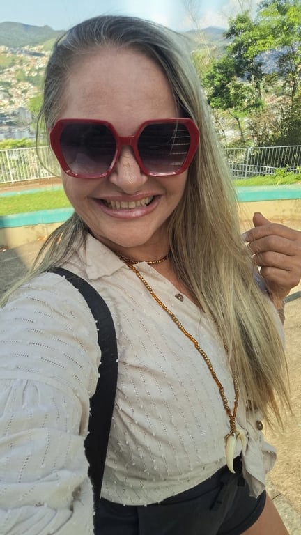 Sarah – Massagem Tântrica e Sensual Massagem sensual