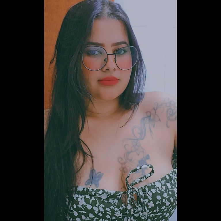 Elisângela massoterapeuta - Massagem Relaxante e Tântrica