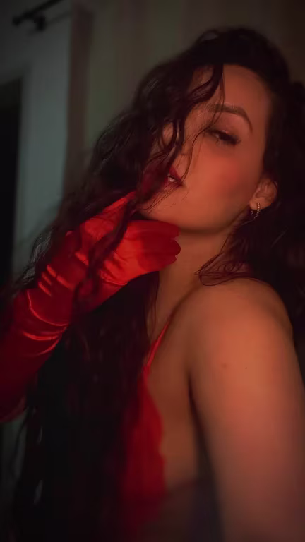 Thayla * cuidado e uma experiência sensorial diferenciada Massagem nuru