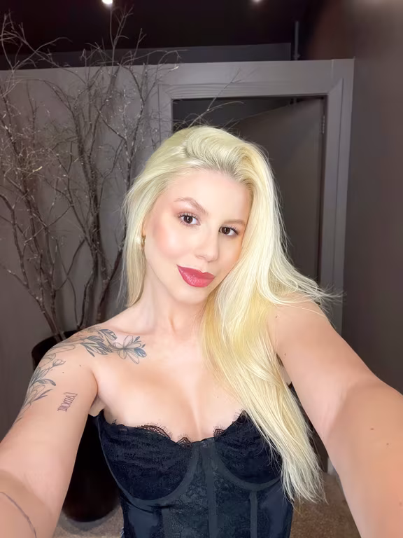 Eliziane Bechtold | Massagem Tântrica, Nuru e Sensorial Massagem