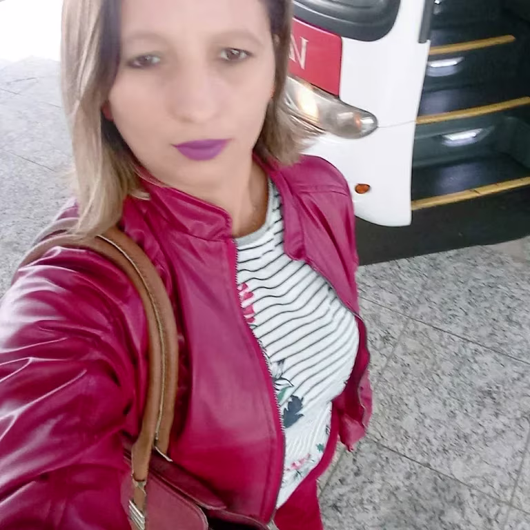 Maria Luiza | Massagem Relaxante para Seu Corpo