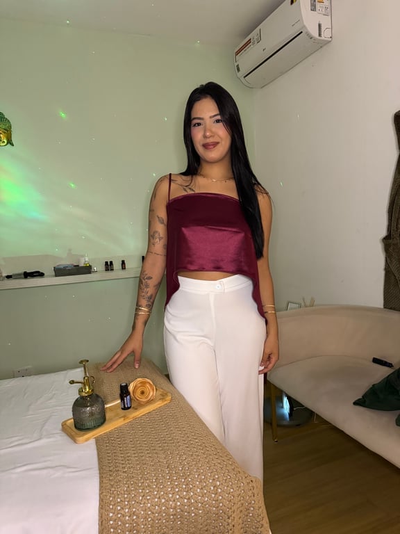 Ana massoterapeuta exclusivo para o público masculino