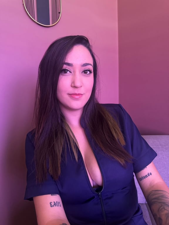 Renata Especialista em Relaxamento e Bem-Estar Massagem