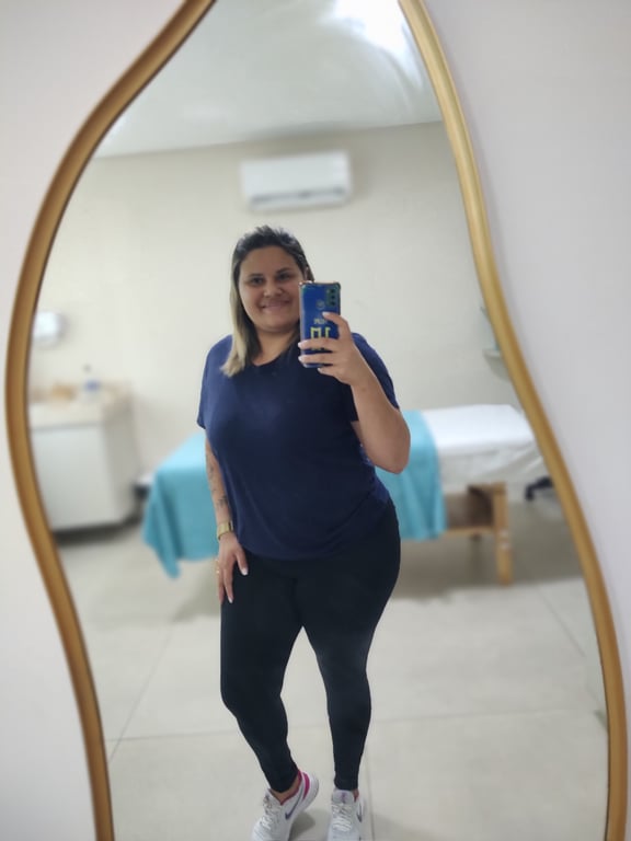 terapeuta Vanessa Massoterapeuta - Massagens Relaxante, Nuru e Tântrica Vanessa Massoterapeuta - Massagens Relaxante, Nuru e Tântrica