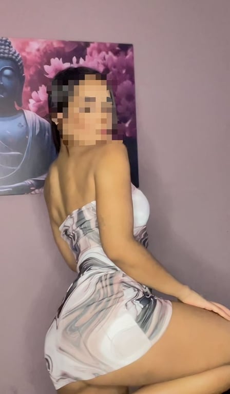 Mel- Doce e carinhosa como você merece!