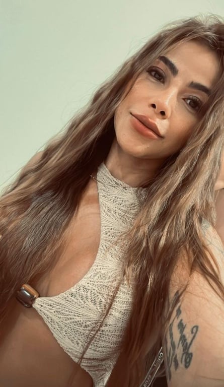 Dianna | Massoterapeuta - Toques suave, relaxamento profundo e momento