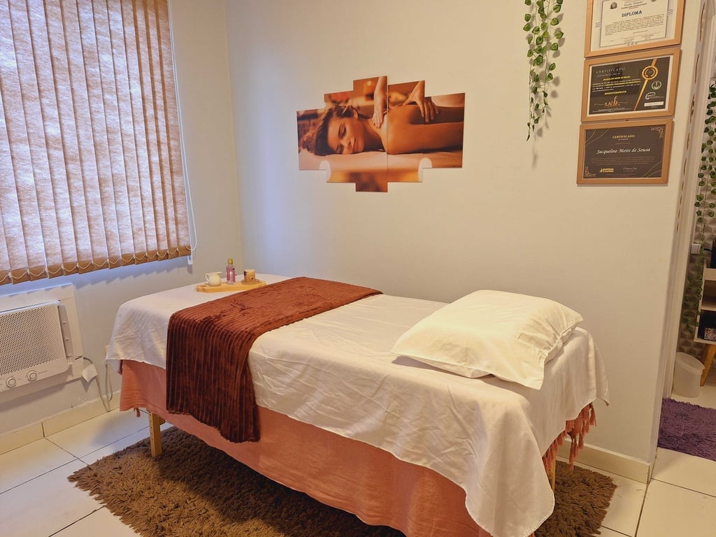 Jaky mineirinha viva essa incrível experiência Massagem nuru