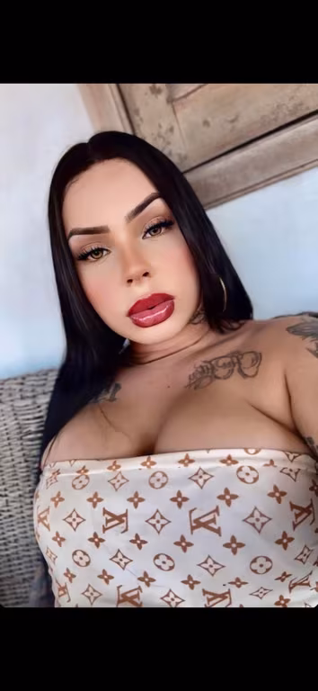 Bruna Verassi Massoterapeuta Massagem Sensual