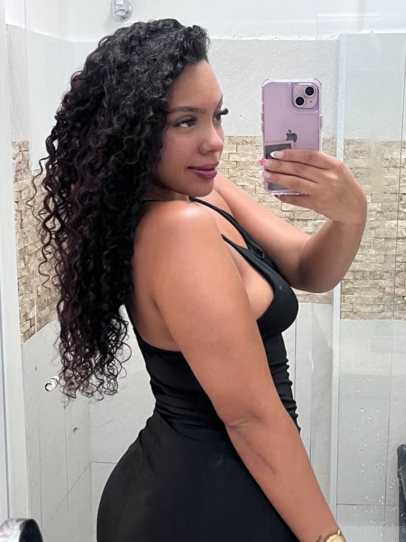 Karina Vivência mútua Massagem