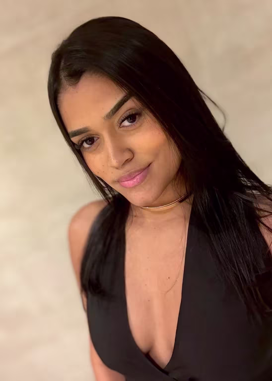 Terapeuta Cibele Nuru Premium Massagem sensual
