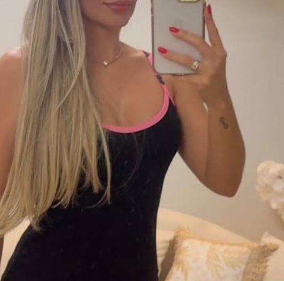 Nicoly massagem sensual e relaxante