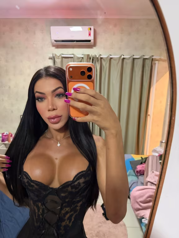 Gabriella Beline Massagista Trans Massagem nuru