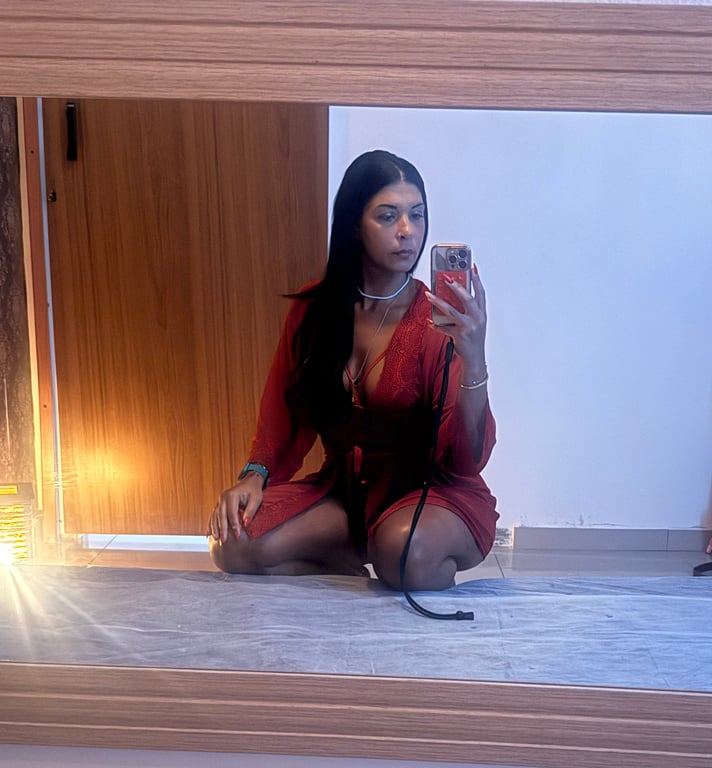 Karoll, sexta-feira atendimento na Barra e copa 