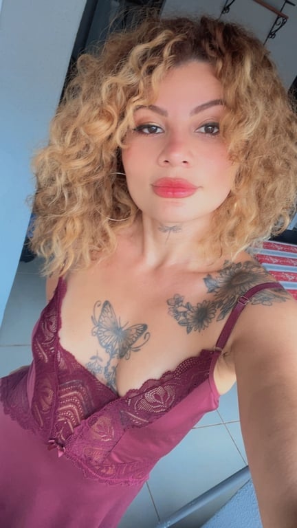 Larissa massagem relaxante e nuru 