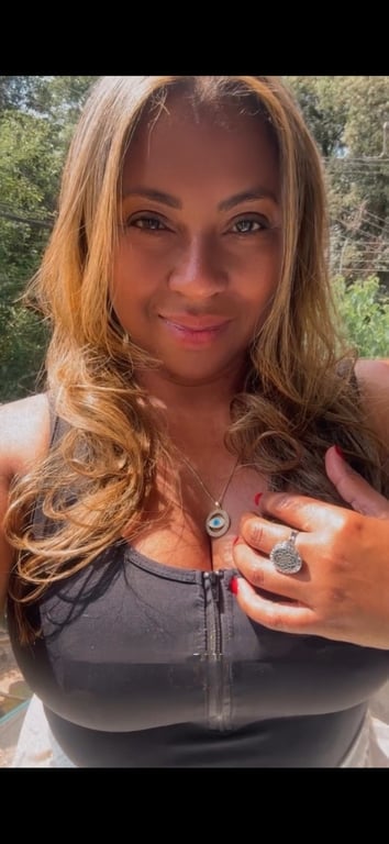 Prema Advita- Terapia Tântrica e Nuru Massage 