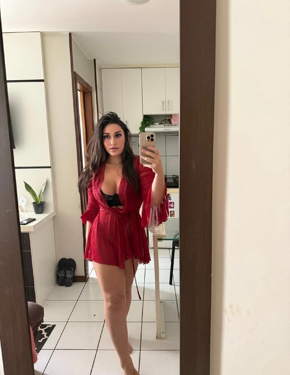 Terapeuta laura a melhor de Brasília. Venha relaxar e curtir 