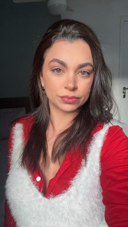 Lari Machado Massagem Tântrica e Nuru