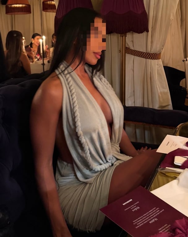 Seu momento de relaxar- Massagem tântrica e terapêutica 