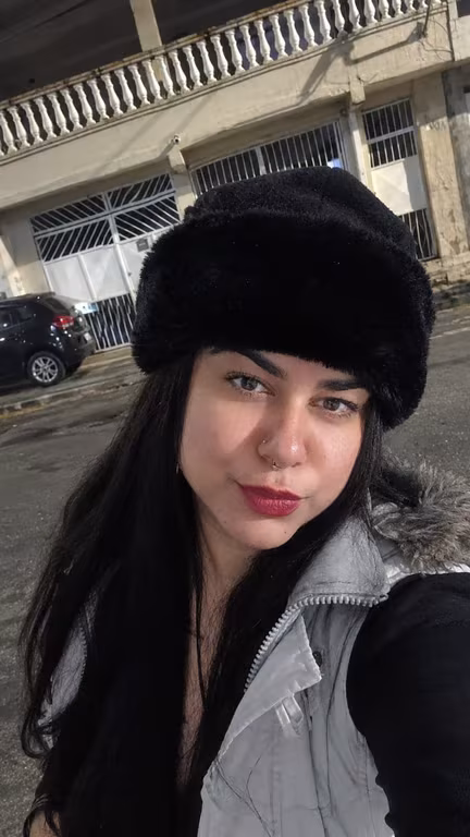 Isis Massagem nuru