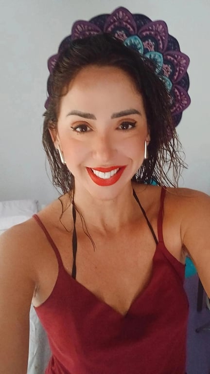Shananda Prem - Especialista em Massagem Tântrica e Nuru