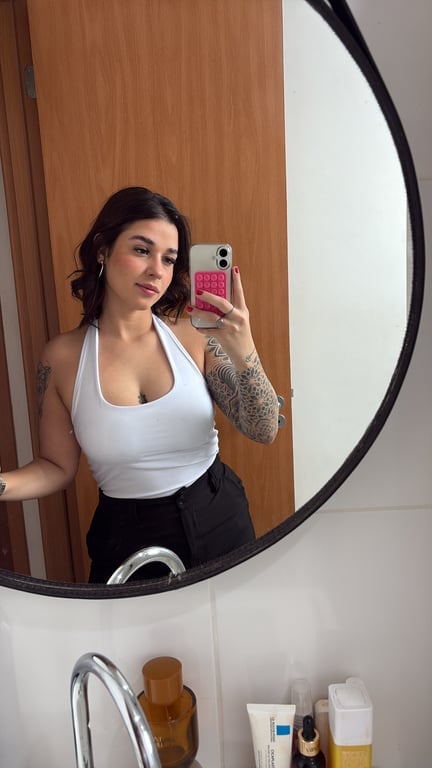 Luna — massagem relaxante & Nuru para momentos únicos.