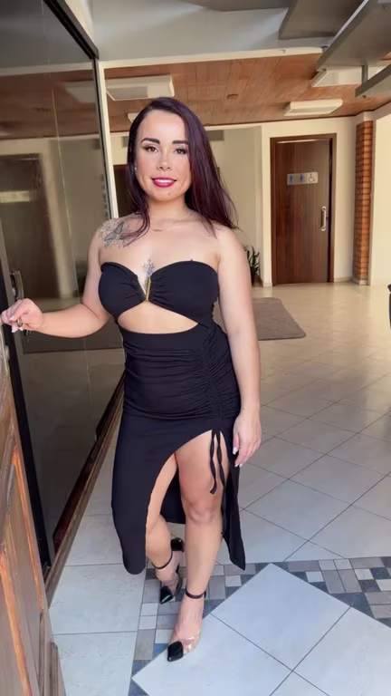 Kate Massoterapeuta especialista em massagens Sensuais Massagem