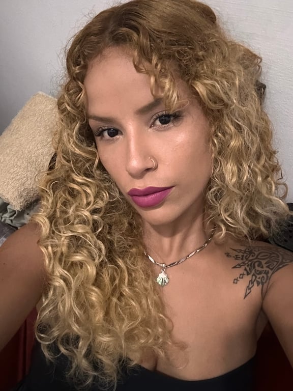 Pérola massagens Nuru, vivências e relaxantes 