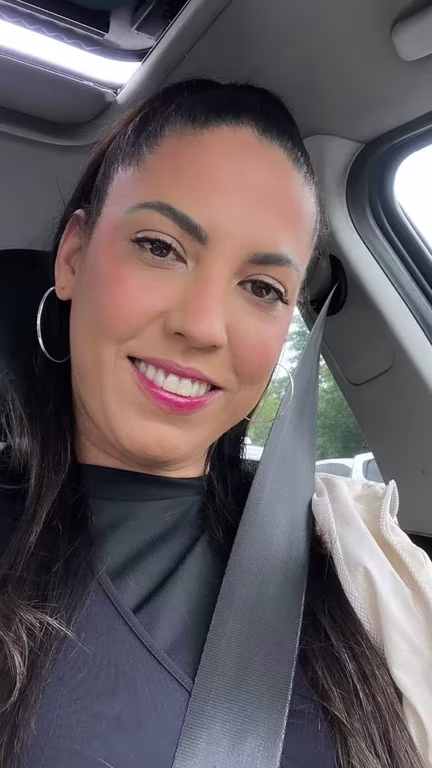 Vanessa massoterapeuta!